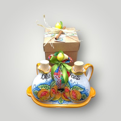 Servizio olio e aceto in ceramica di Caltagirone