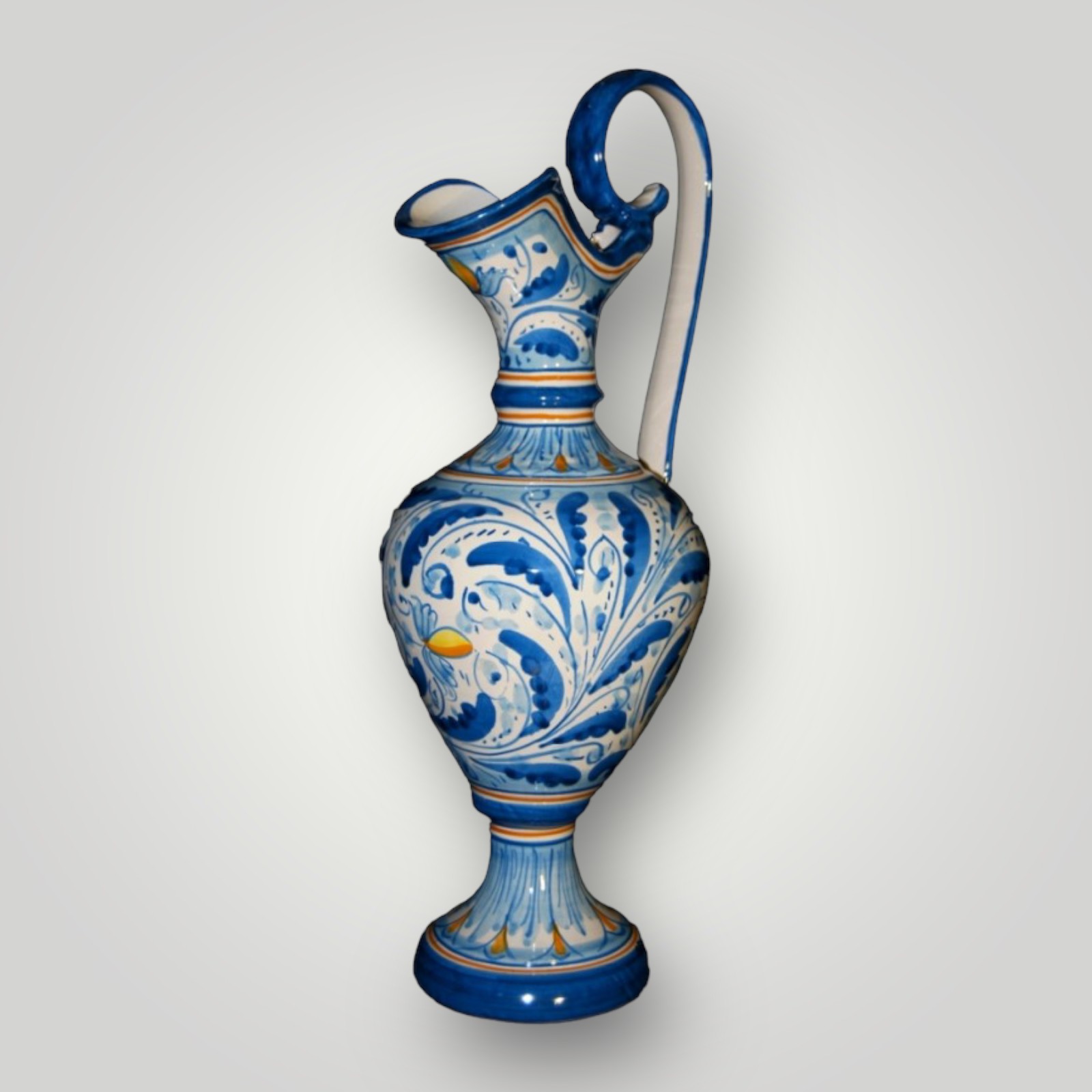 Anfora decoro '600 in ceramica di Caltagirone.