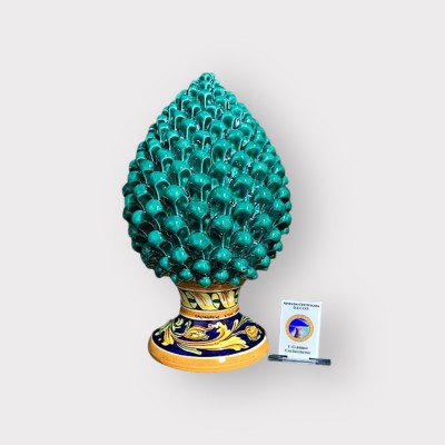 Pigna h.26 con base ornato in ceramica di Caltagirone
