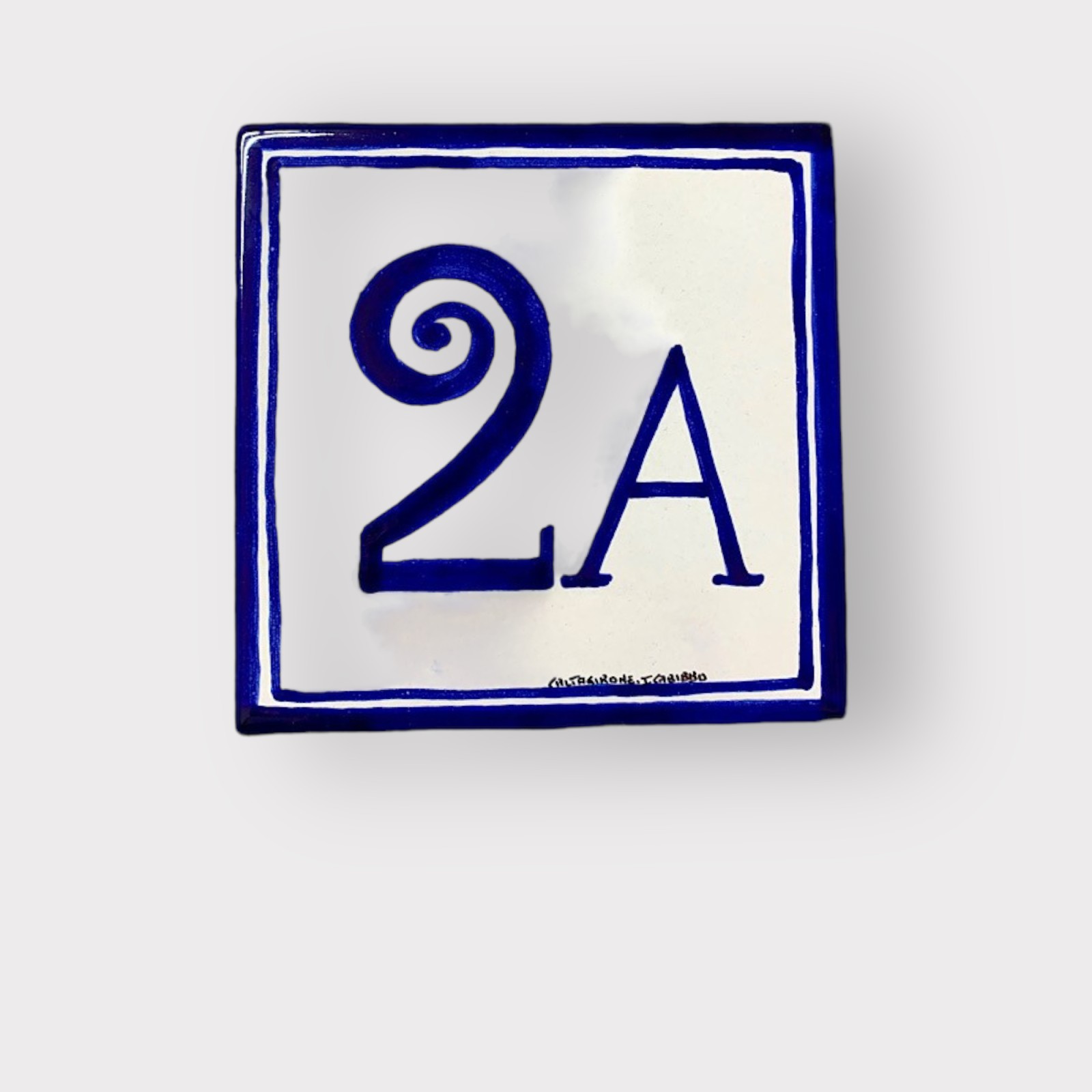Numero civico in ceramica di Caltagirone