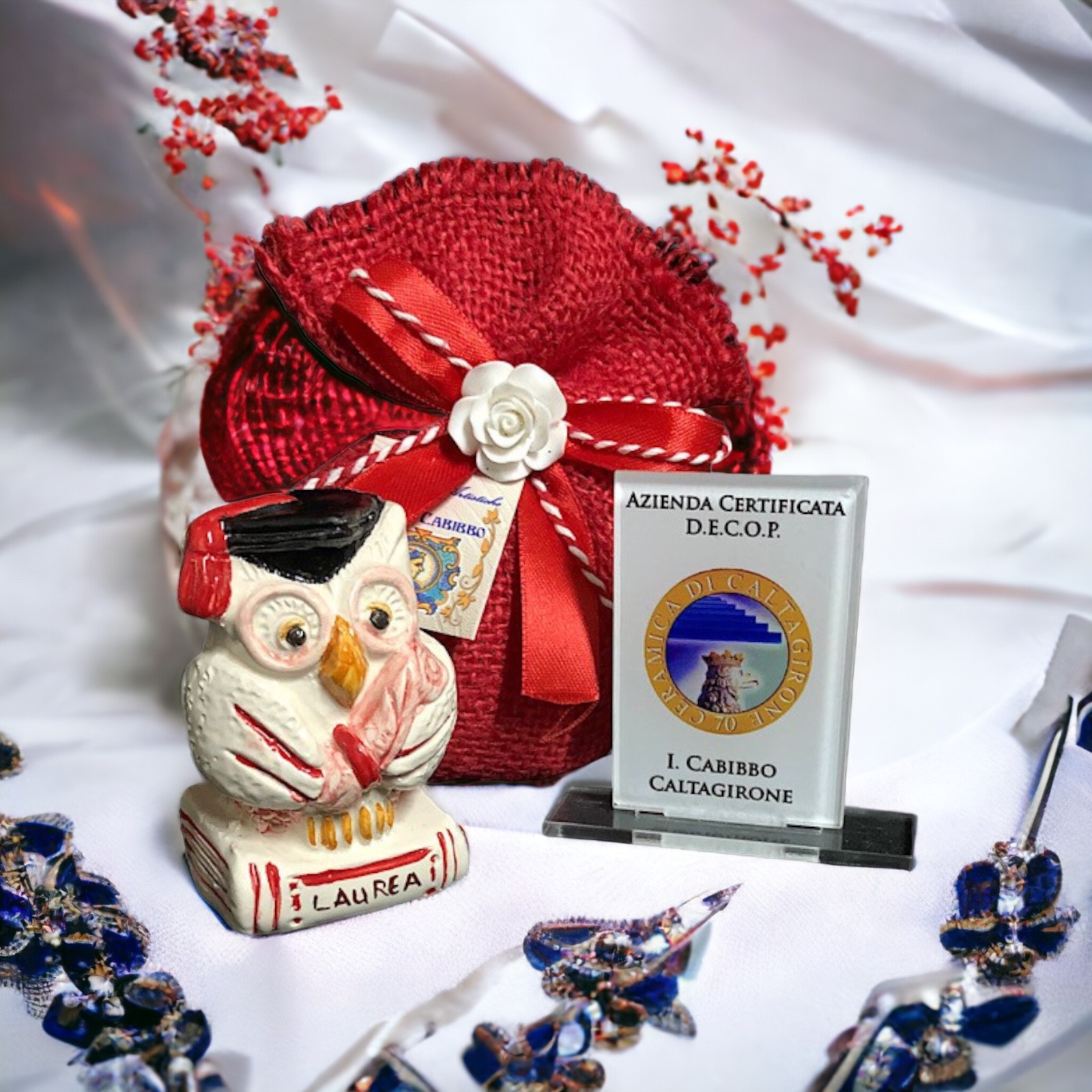 Gufo Laurea in ceramica di Caltagirone