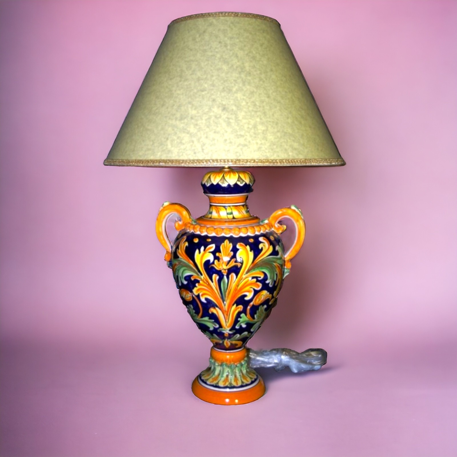 Lume h.70 in ceramica di Caltagirone
