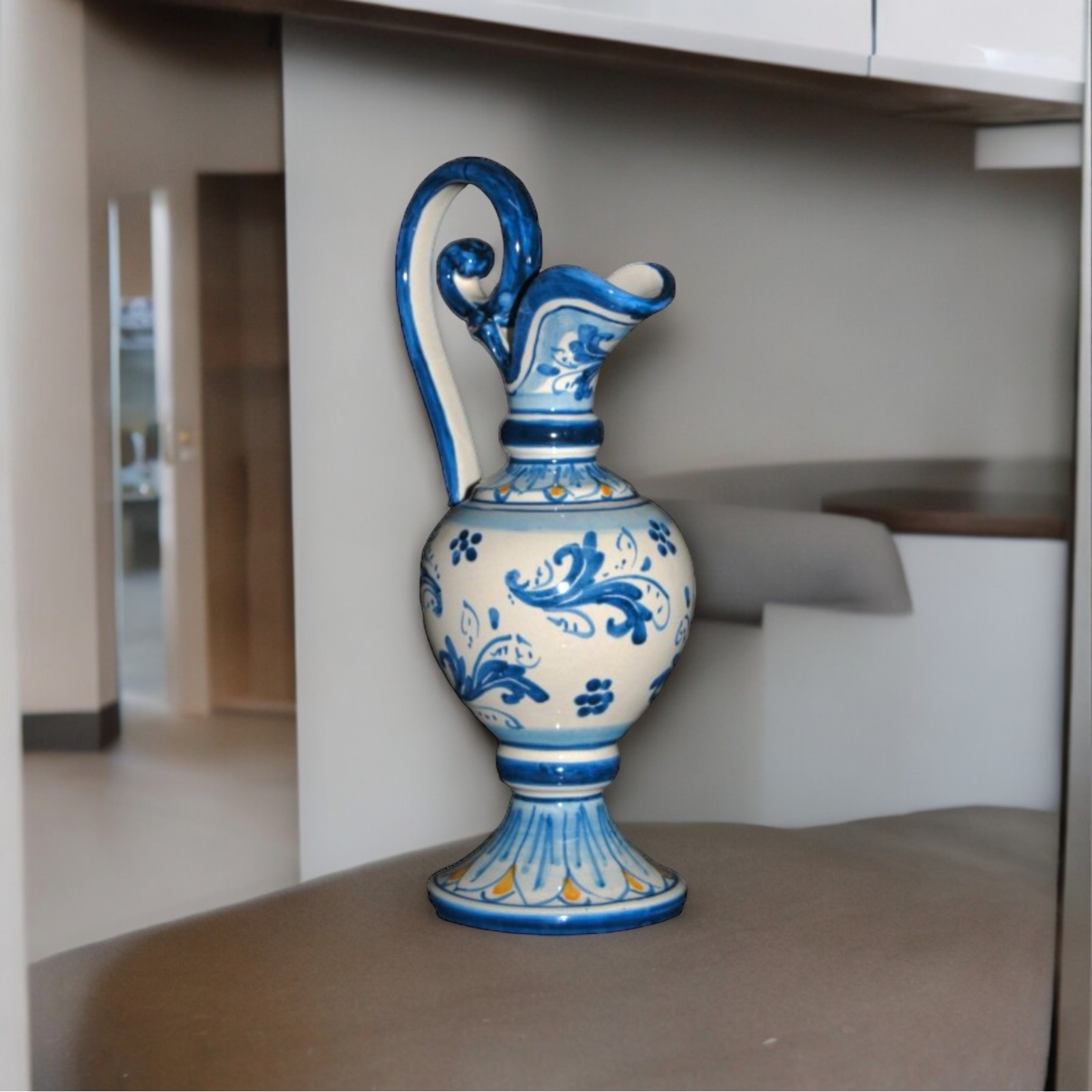 Vaso Anfora dec. Reale in ceramica di Caltagirone
