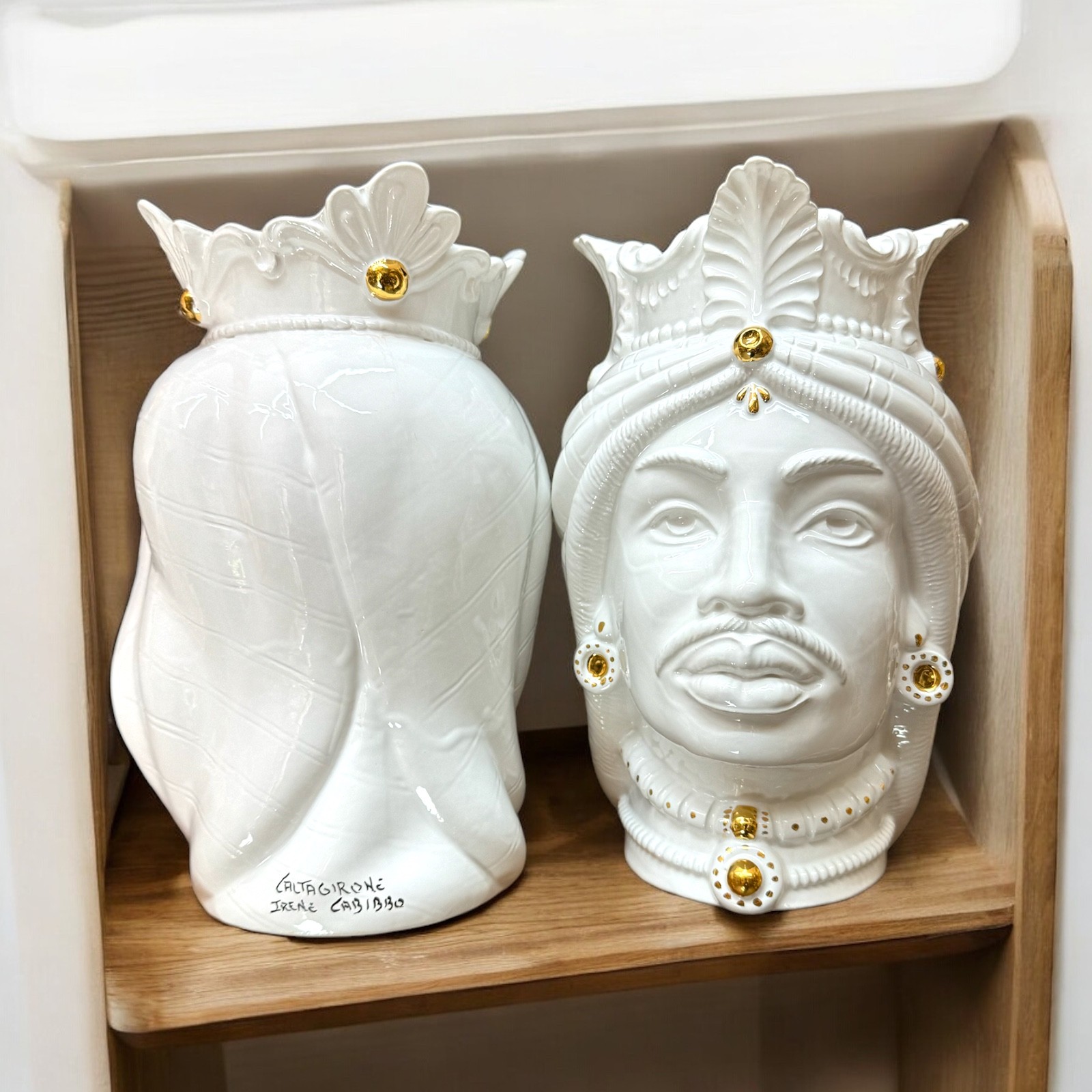 Teste di moro h.26 in oro in ceramica di Caltagirone