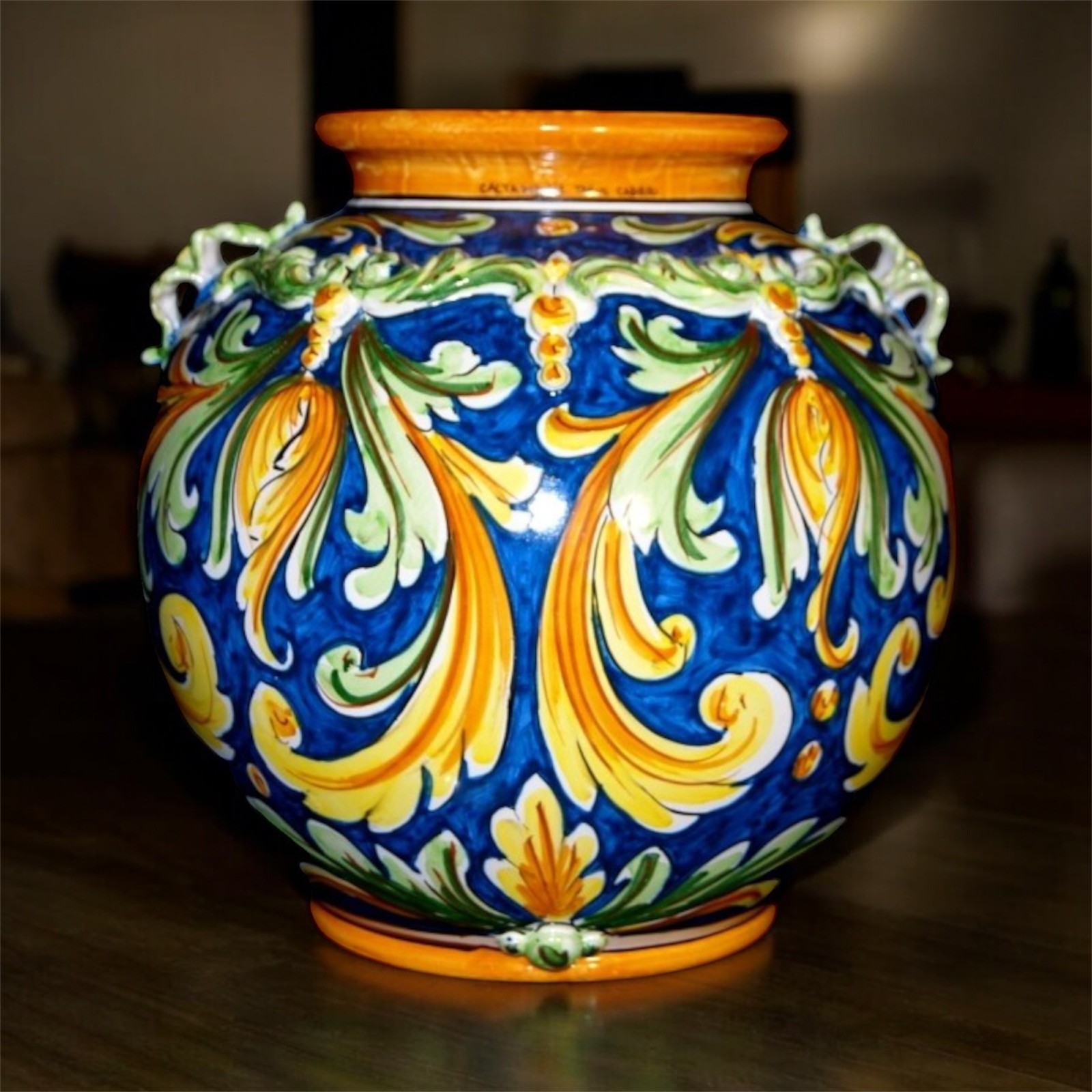 Vaso a palla Ornato blu antico in ceramica di Caltagirone