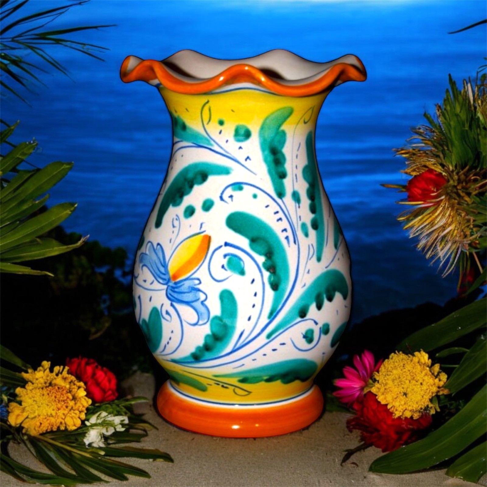 Vaso decoro del '600 verde in ceramica di Caltagirone