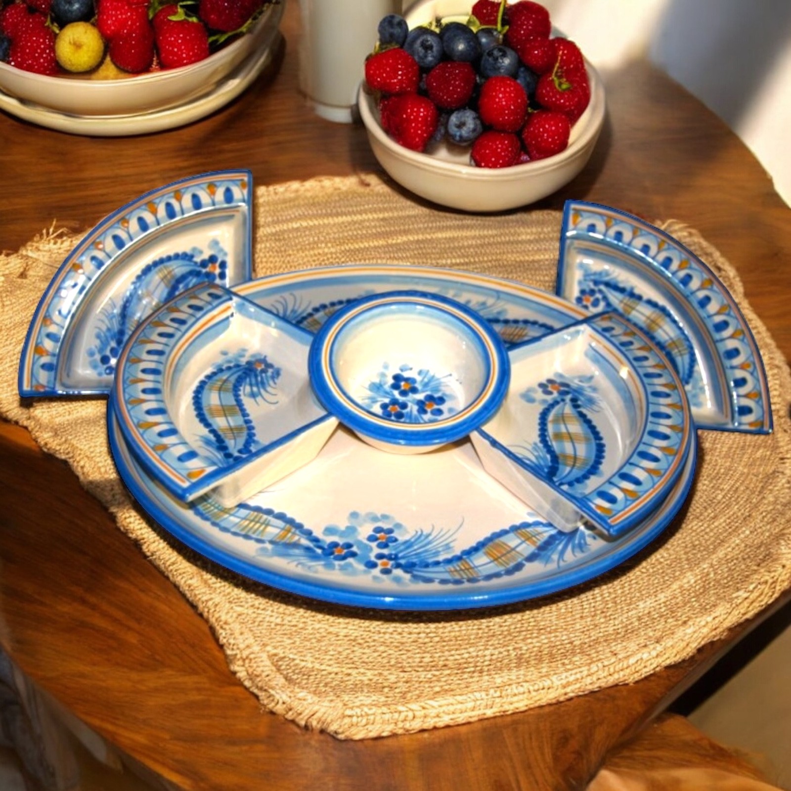 Antipastiera dec. Nastrino in ceramica di Caltagirone