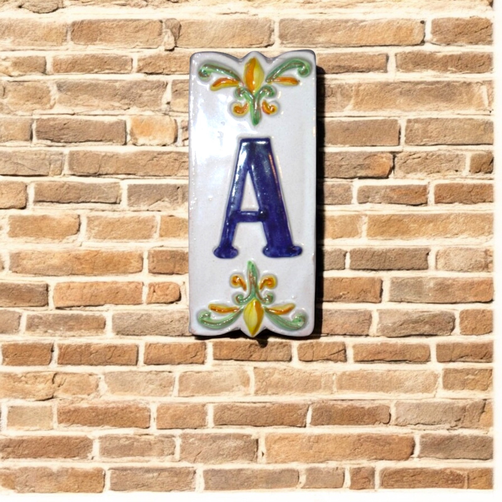 Lettera A numero civico ceramica Caltagirone