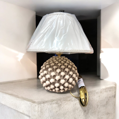Lume a pigna in ceramica di Caltagirone