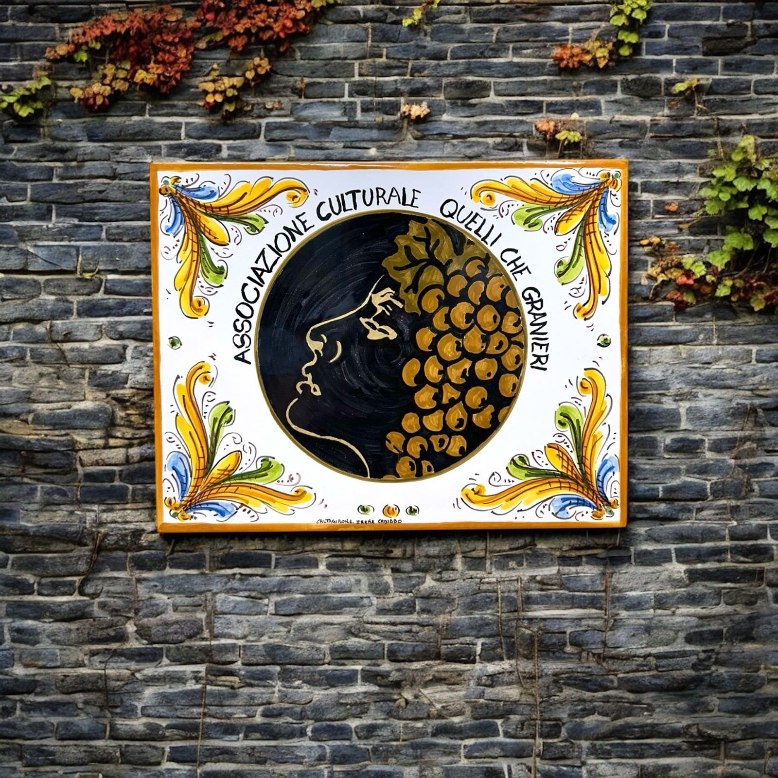 Targa/insegna in ceramica di Caltagirone