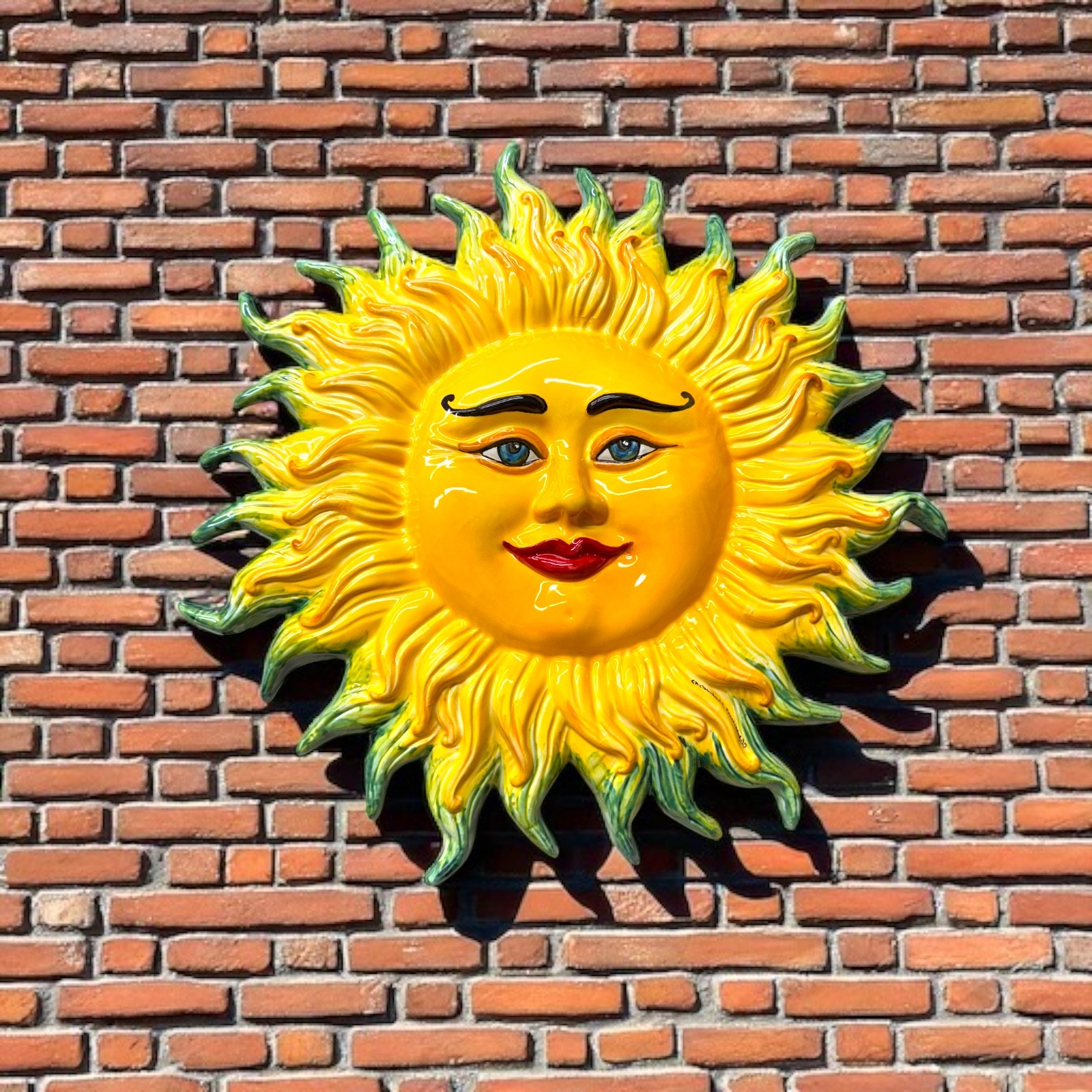 Sole di Sicilia in verde Ceramica di Caltagirone