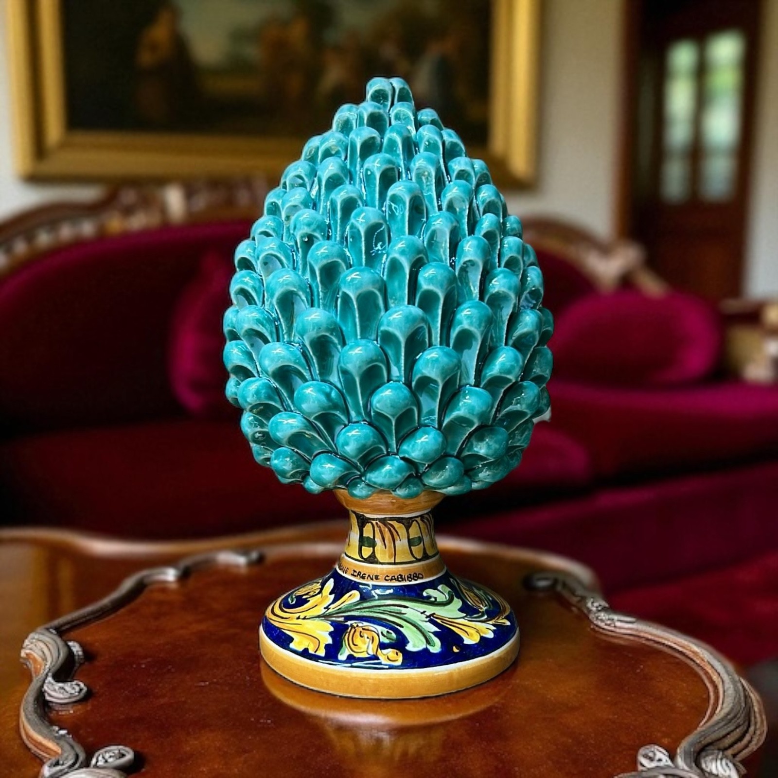 Pigna h.26 dec. Ornato in ceramica di Caltagirone