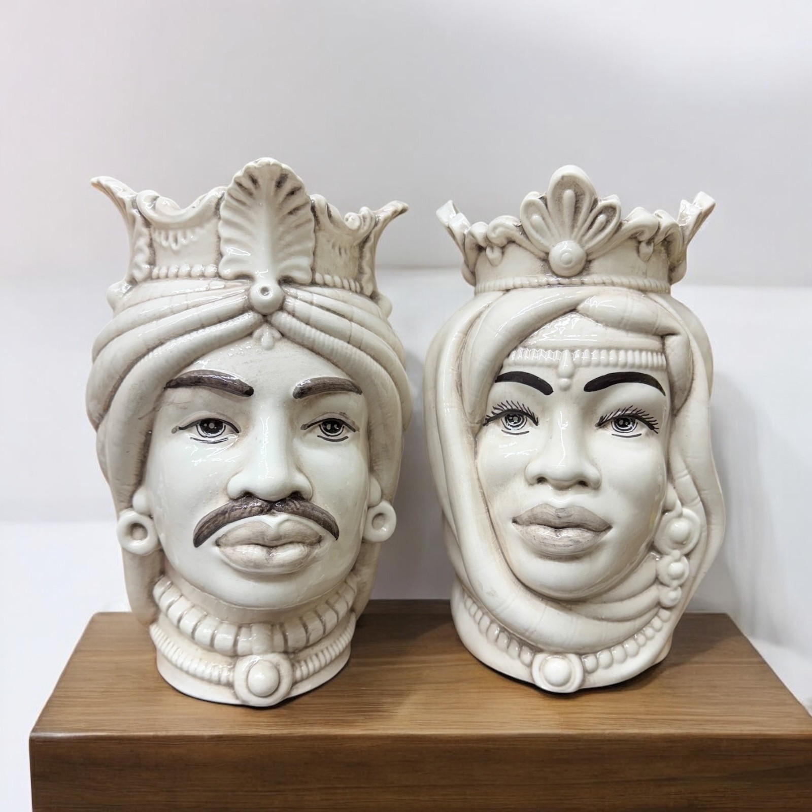 Coppia testa h.25 di moro in Ceramica di Caltagirone