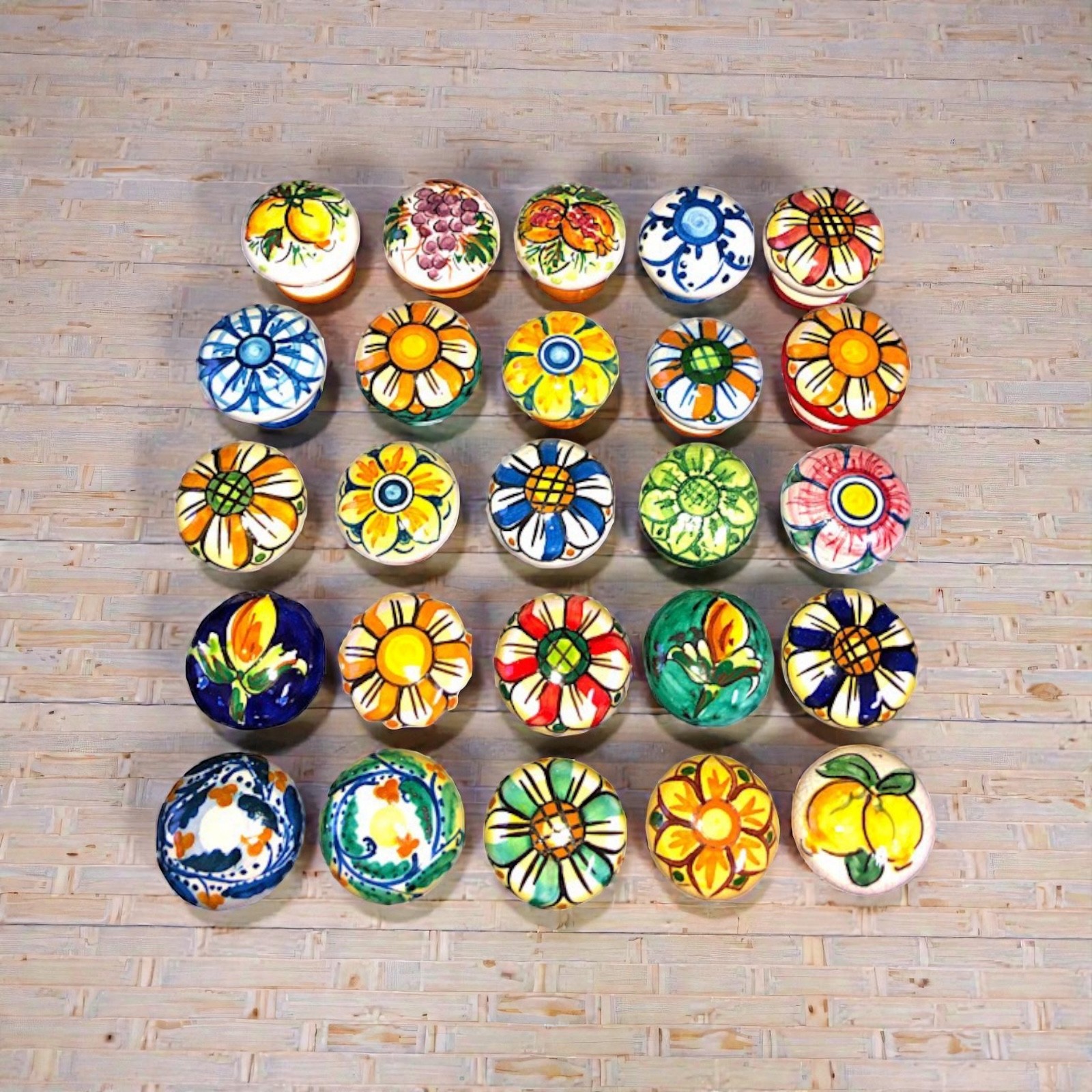 Pomello in ceramica di Caltagirone