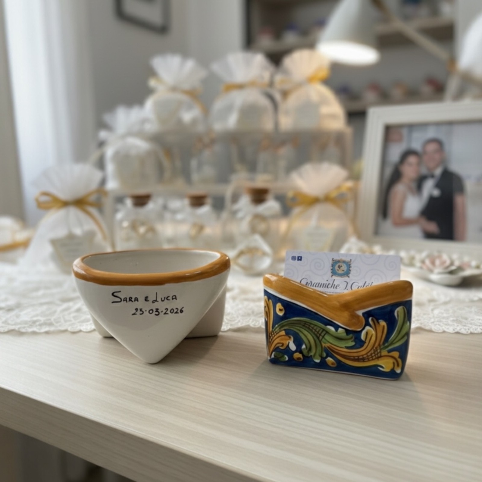 Porta bigliettini da visita in ceramica di Caltagirone