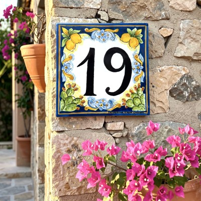 Numero civico 15x15 in Ceramica di Caltagirone