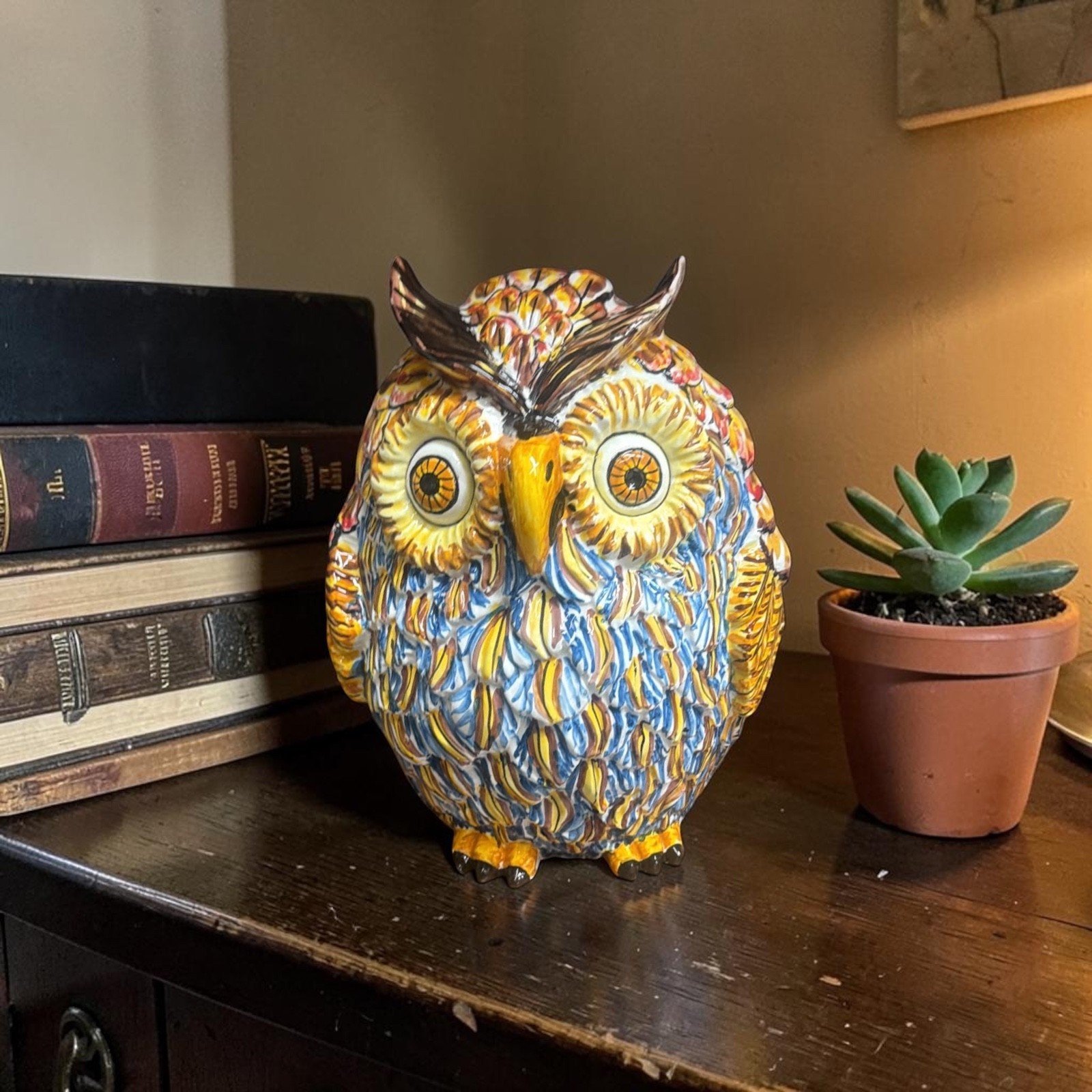 Gufo in ceramica di Caltagirone