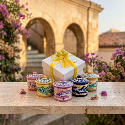 Zuccheriera in ceramica di Caltagirone