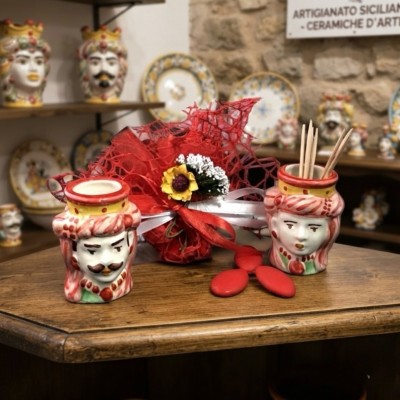 Testa di moro a portastuzzicadenti in ceramica di Caltagirone